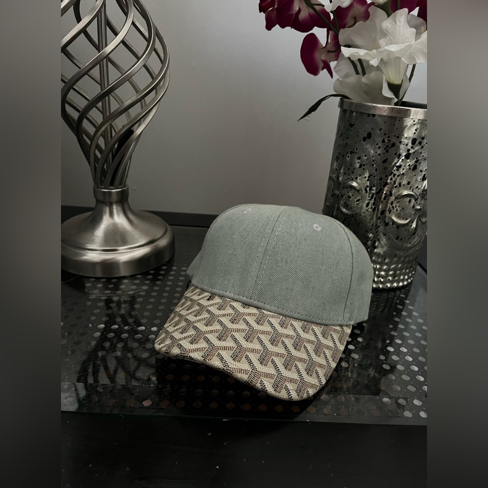 Custom hat ✨